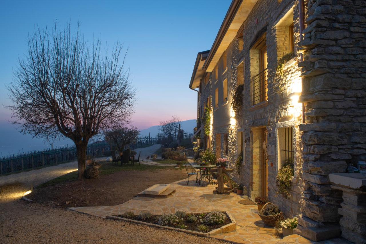Agriturismo Casaborgomarche Valdobbiadene Exterior photo